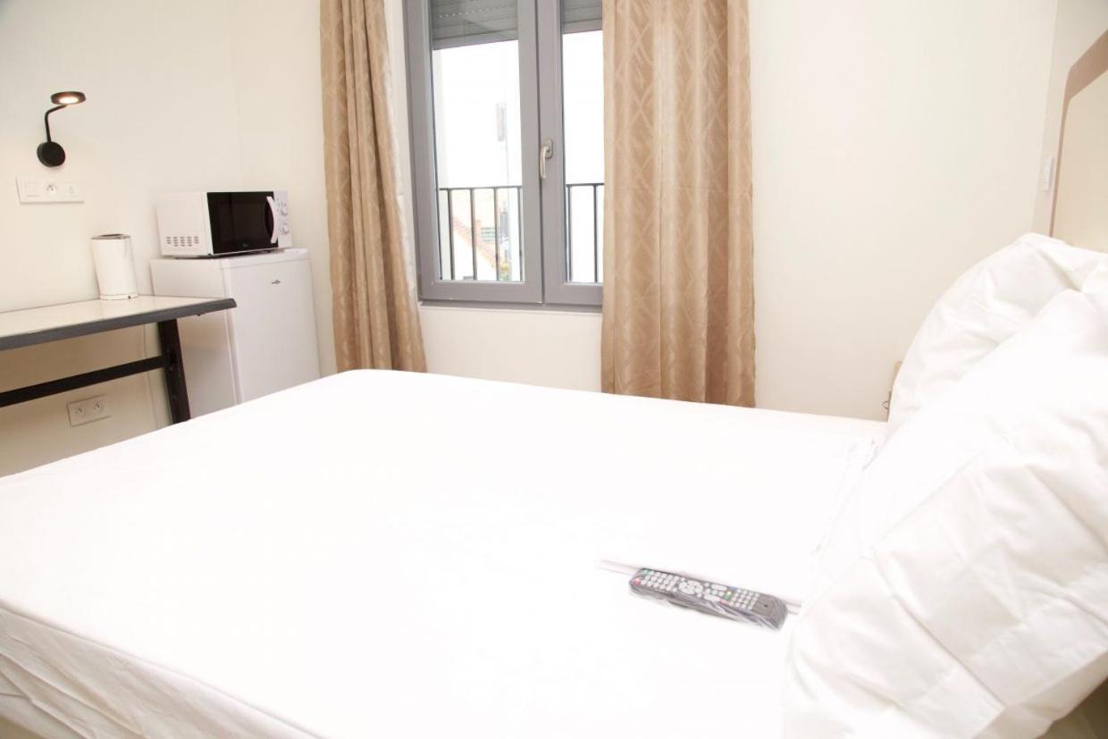 לה קורנב Hotel Le Privilege מראה חיצוני תמונה