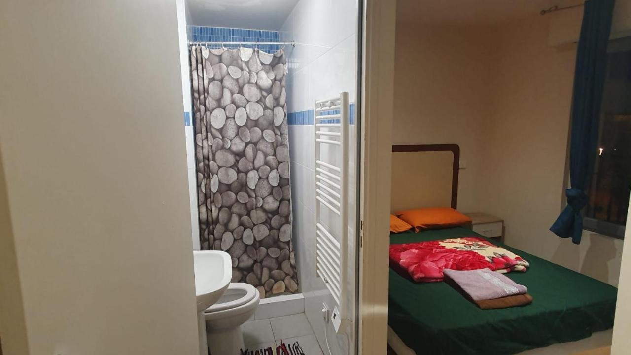 לה קורנב Hotel Le Privilege מראה חיצוני תמונה